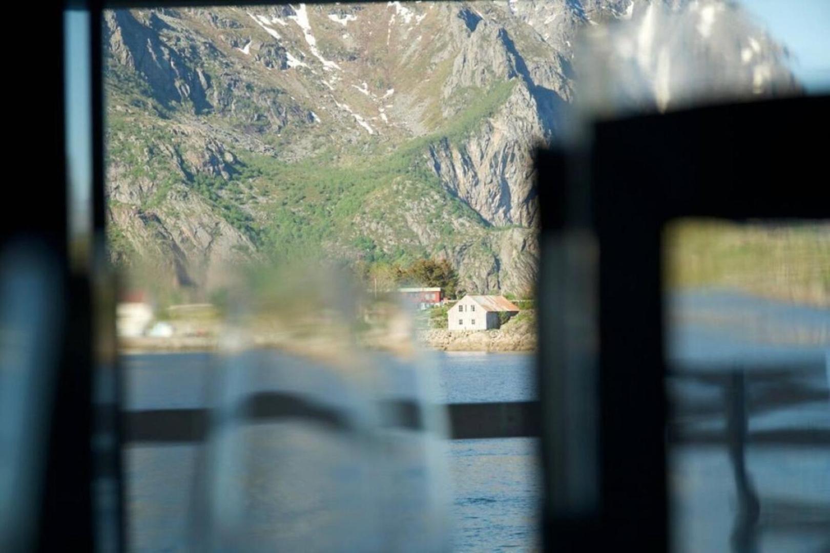 Seafront Apartment Henningsvaer Exteriér fotografie